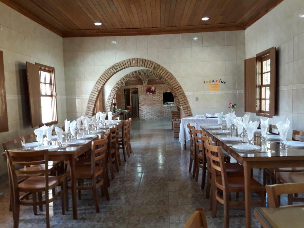 Recanto Monsenhor Domingos Hotel Caete Exterior photo